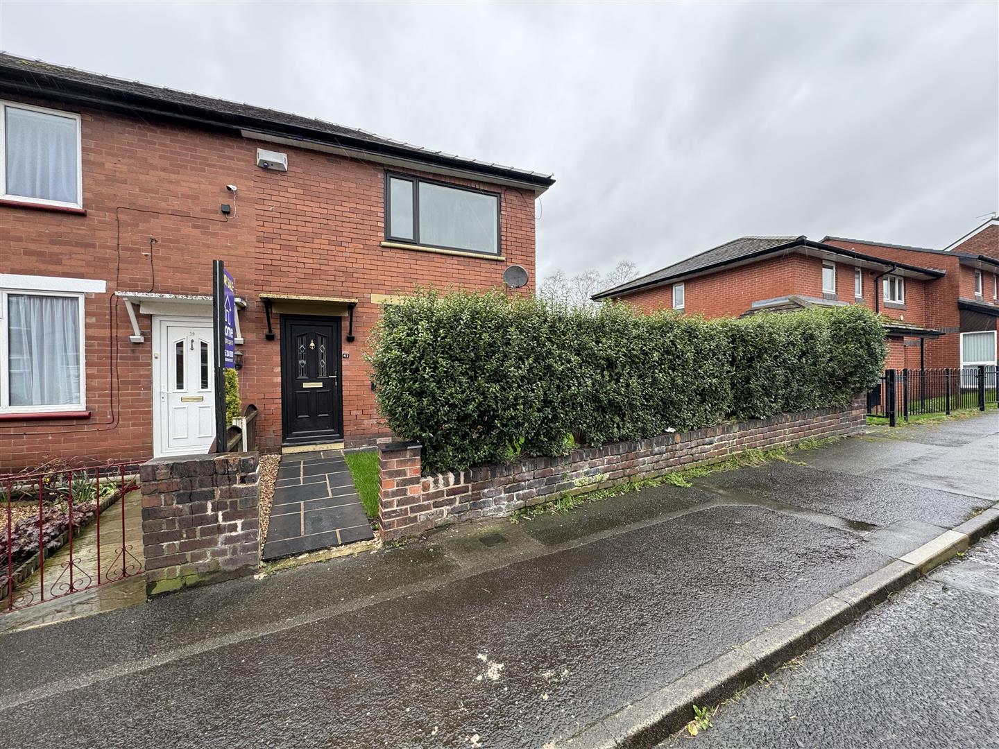 Elizabeth Street, AshtonUnderLyne Home Estate Agents